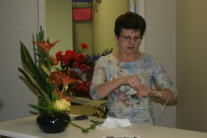 Regina Molding Equisetum Regina Shaping Equisetum For A Fall Arrangement