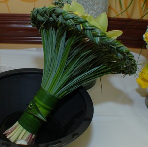 Braided Bouquet Holder