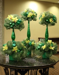 Festive Green & Yellow Holiday Arrangement