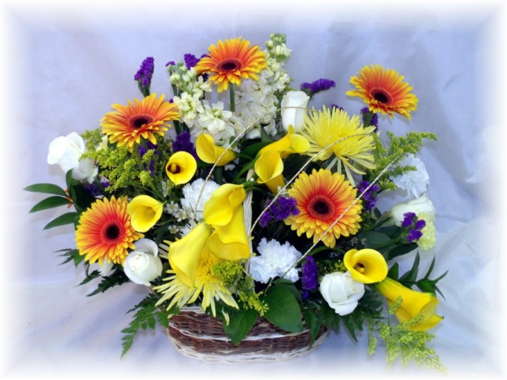 Anniversary flowers by Maryjane's Flowers & Gifts, Berlin NJ