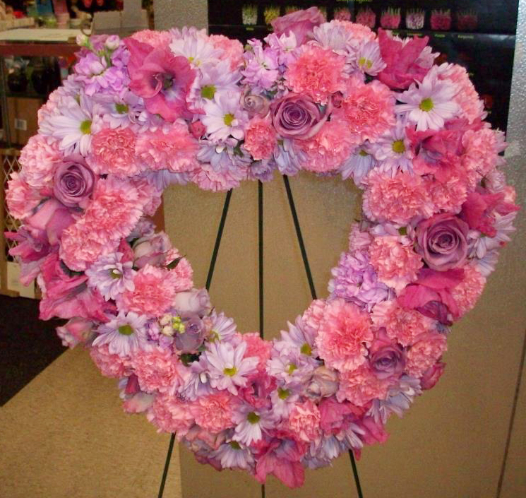 4 F, delux heart shaped sympathy wreath in Philadelphia, PA | Logan Floral  Designs and Gifts