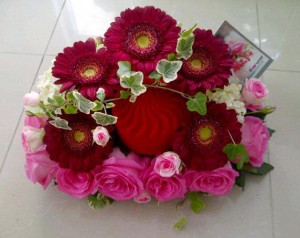 Red flower design by Flower Palette, Abu Dhabi