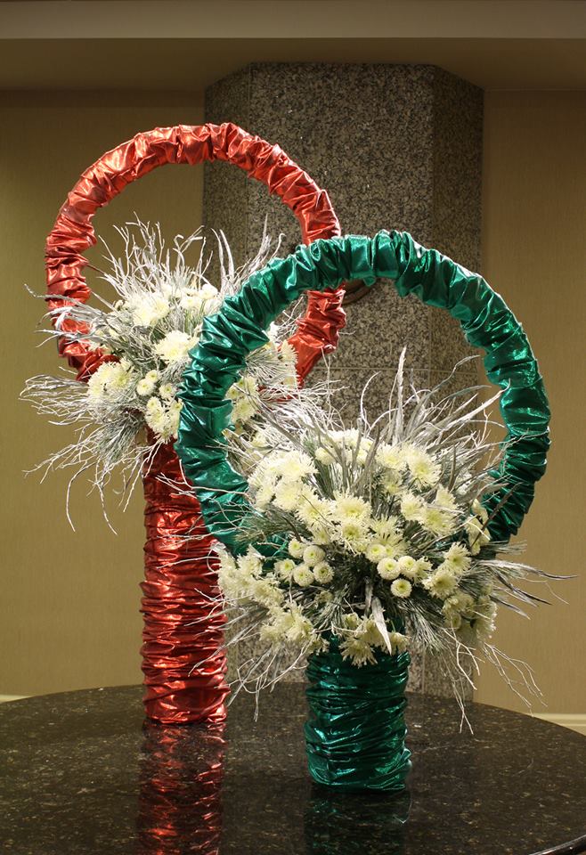 Creative holiday design from Tom Kenison AIFD of Crossroads Florist in Mahwah, NJ
