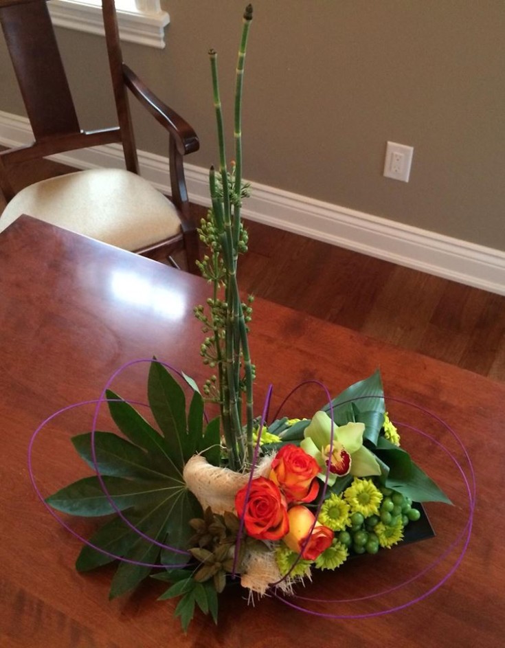 Another gorgeous tropical design from Petals in Thyme of Wasaga Beach, ON