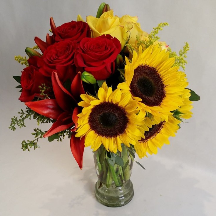 Happy sunflowers from Paradise Valley Florist in Scottsdale, AZ