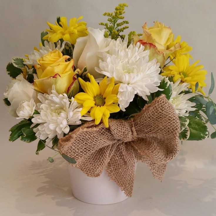 Saying 'Thinking of You' with Paradise Valley Florist in Scottsdale, AZ