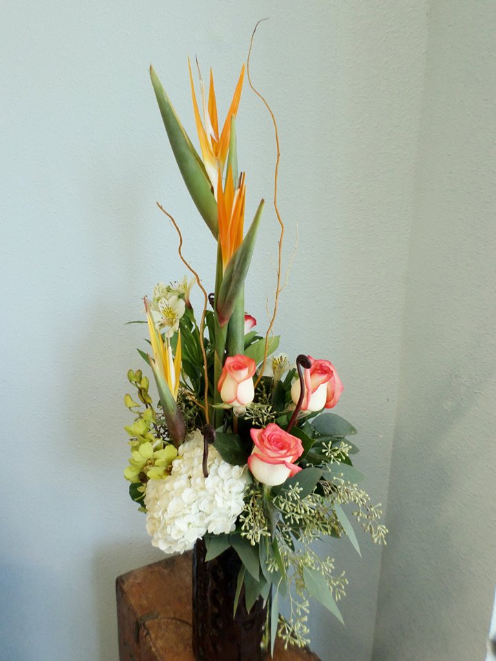 Their favorite design of the week from Klamath Flower Shop in Klamath Falls, OR