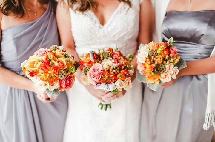 Gorgeous wedding bouquets by Oran's Flower Shop in Kingston, TN